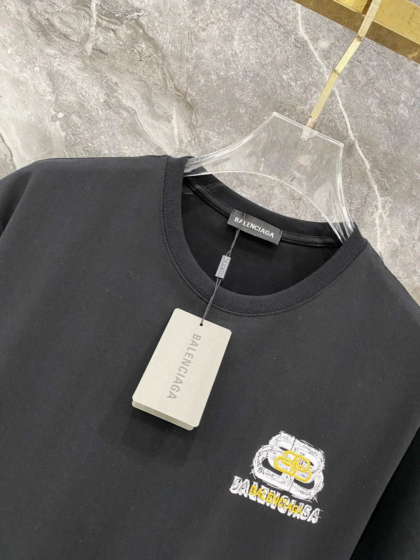 Classic logo ， Quality Original ， ， ， Premium 。 ！ Sizes: S-2XL :300g
